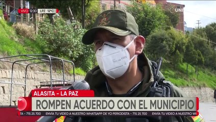 Artesanos de las Alasitas toman las calles paceñas pidiendo que los dejen instalar la pre-feria