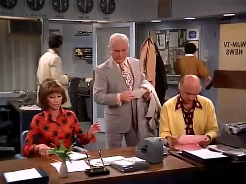 Mary Tyler Moore (S04E08) Lou's First Date