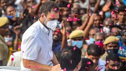 Rahul Gandhi hits campaign trail in Tamil Nadu