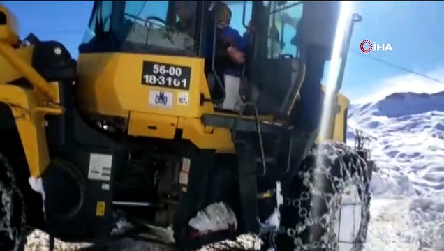 Oyun oynarken düşen çocuğun imdadına İl Özel İdaresi ekipleri yetişti