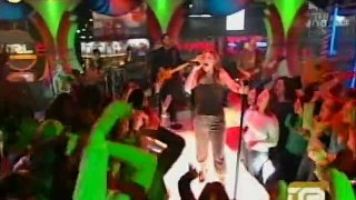 Kelly Clarkson - Since U Been Gone (Live @ TRL) (2004/12/01) DVDR