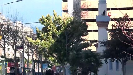 Şiddetli Lodos Vatandaşlara Zor Anlar Yaşattı