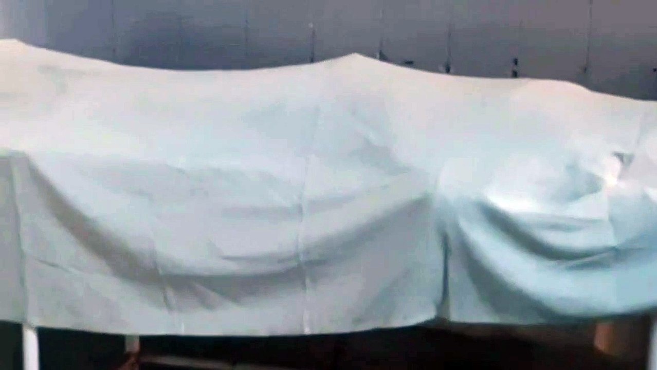 छत से गिरे 22 वर्षीय युवक हुई मौत, परिजनों का र...