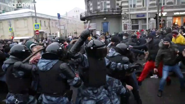 Разгон сторонников Навального