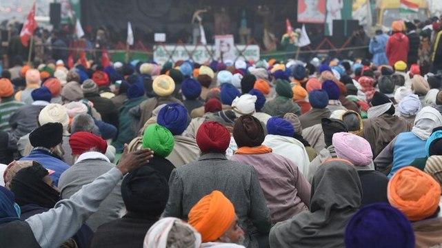 All eyes on Farmers' Republic Day tractor march; Maharashtra farmers converge in Mumbai; more