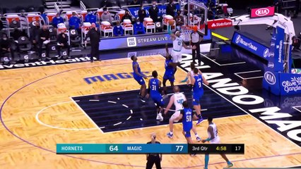 NBA - Top 10 : L'improbable "coast-to-coast" de JaVale McGee