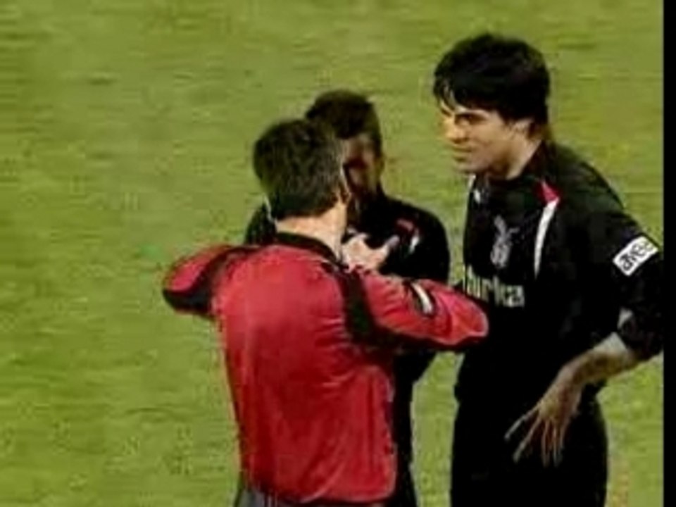 Ali Tandogan Kirmizi Kart Pozisiyonlari..