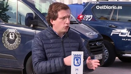 Almeida considera "tan democrático" poner el mural como decidir quitarlo