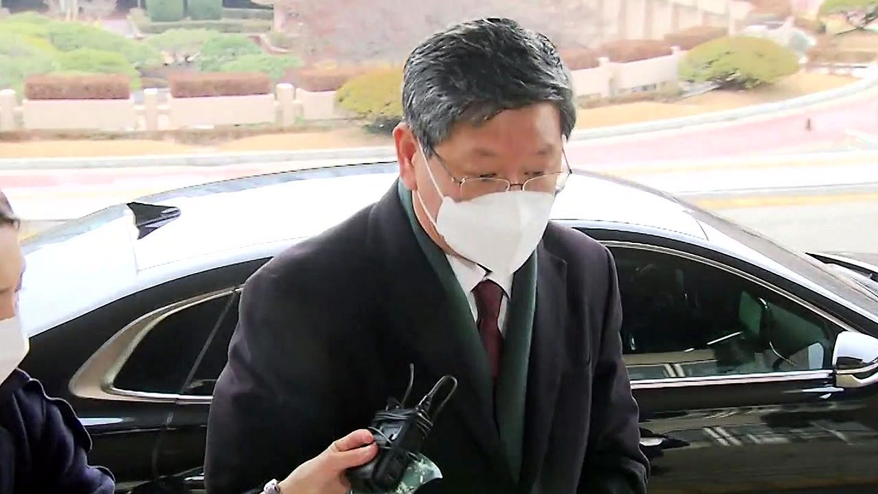 '택시기사 폭행 논란' 이용구 "영상 안 지웠다...택시는 운행 중 아니었던 걸로 알...