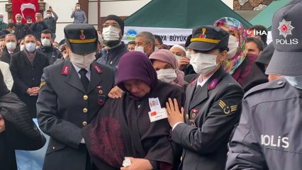 - Şehit Gedik, helallik için baba evine getirildi