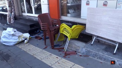 Otobüs durdu, tekerleri durmadı: Bir yaralı, 3 araçta hasar var