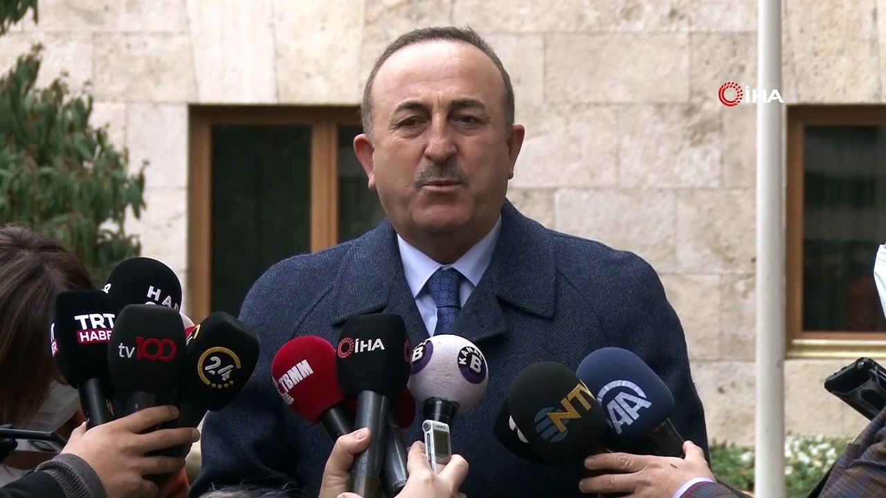 Dışişleri Bakanı Mevlüt Çavuşoğlu, kaçırılan denizcilere ilişkin: 'Gemi dün akşam itibariyle limana yaklaştı, biraz açıkta daha doğrusu. Ve dün akşam güvenlik güçleriyle ve büyükelçimiz bir ekip gemiye çıktılar ve gemi temiz. Herhangi bir ko