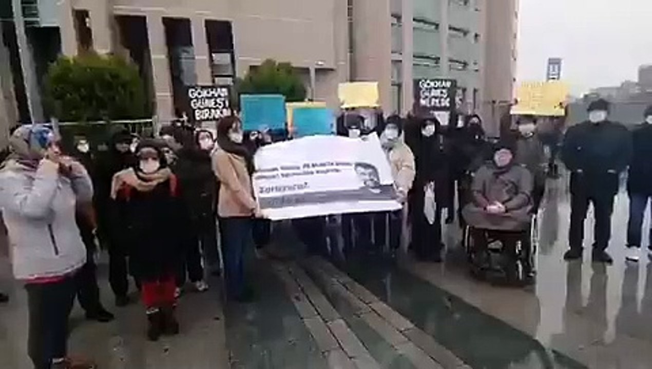5 gündür haber alınamayan işçi Gökhan Güneş bulunana kadar nöbet tutulacak; "Yavrum nerede?"