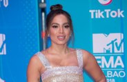 Anitta dá resposta atravessada à influenciadora e repercute na web