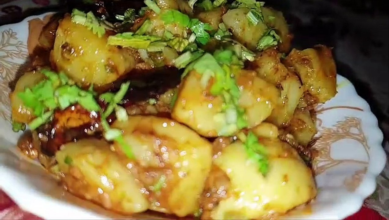 Jeera_Aloo_Recipe_in_hindi__Quick_&_tasty_Potato_Curry_-_Jeera_Aloo_hindi & Urdu_1080p