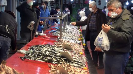 Hamsi avı yasağı fiyatları 40 liraya kadar çıkardı