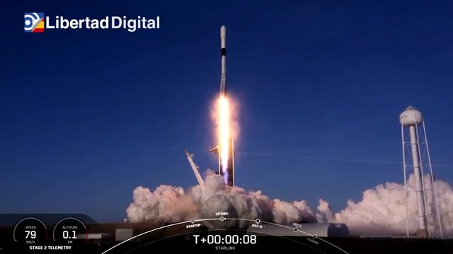 Space X bate récord al lanzar con éxito 143 satélites con un solo cohete
