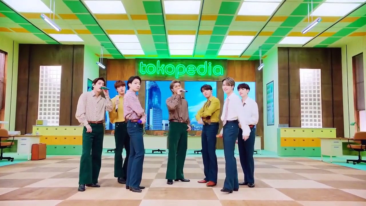 ENGSUB] BTS 'Dynamite' TOKOPEDIA Interview & Performance WE HEAR YOU 2021