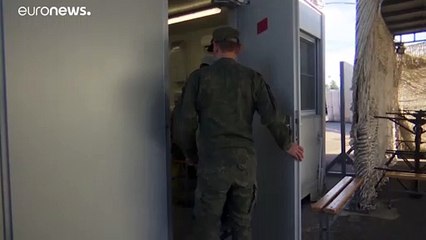 شاهد: جنود روس يتلقون لقاح "سبوتنيك في" ضد لكورونا في قاعدة حميميم بسوريا