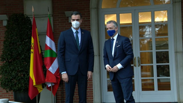 Pedro Sánchez recibe a Íñigo Urkullu en La Moncloa