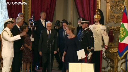 Primeiro-ministro de Itália apresenta demissão esta terça-feira