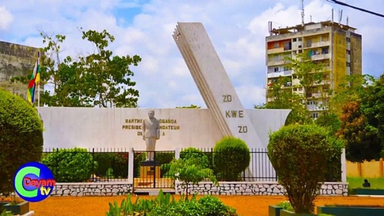 CENTRAFRIQUE MUSIQUE , BANGUI LA COQUETTE  CENTRAFRICAN JAZZ