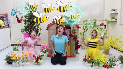 Suri & Annie Pretend Play Bee & Butterfly Kids Adventure