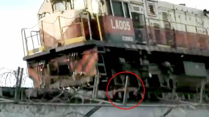 Jóvenes desafían a la muerte con un juego en la vía férrea en Magdalena