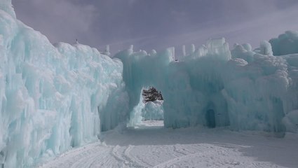 Colorado families find socially distanced fun with ice castles