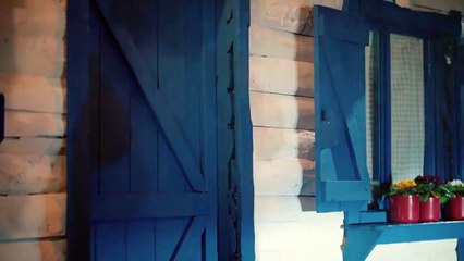 Tuba Büyüküstün Sefirin Kızı'nda ilk kez göründü! Film sahnesi gibi...