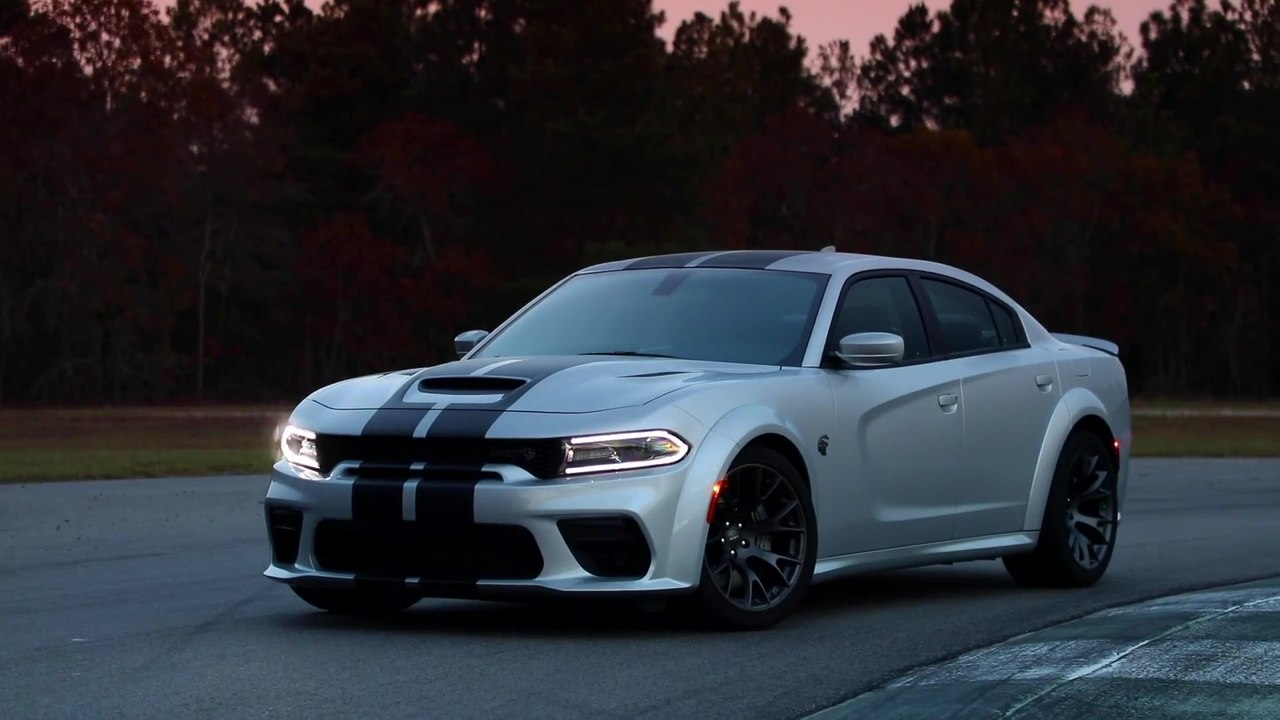 2021 Dodge Charger SRT Hellcat Redeye - Track driving