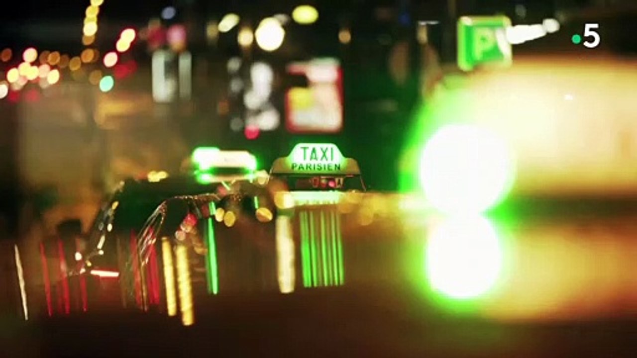 Découvrez le début de « C ce soir », la nouvelle émission quotidienne présentée par Karim Rissouli hier soir sur France 5 - VIDEO