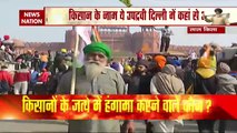 Farmers Protest : Protesting farmers climb at Red Fort, create ruckus