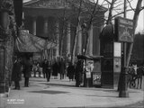 Sortie de la messe de Pâques à la Madeleine, Paris