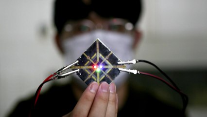 [기업] 삼성디스플레이, 소비전력 16% 낮춘 스마트폰용 올레드 출시 / YTN