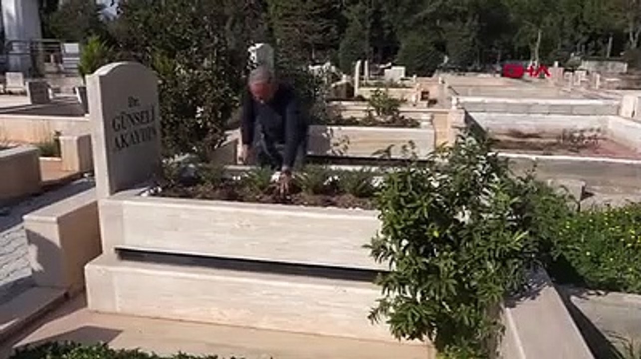 Anılar artık cepte; mezar taşında karekod dönemi