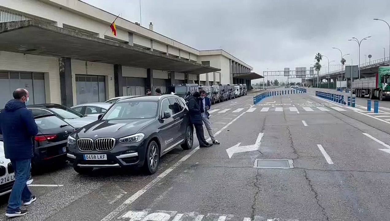 Monchi da la bienvenida a Sevilla al Papu