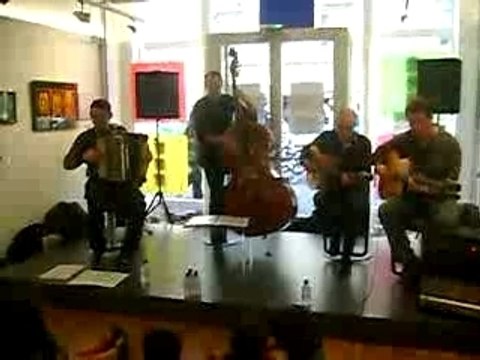 LES POMMES DE MA DOUCHE : SHOWCASE A BLOIS