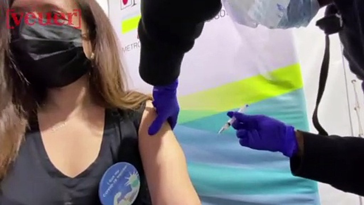 Covid Vaccine For Pets? Experts Consider the Benefits