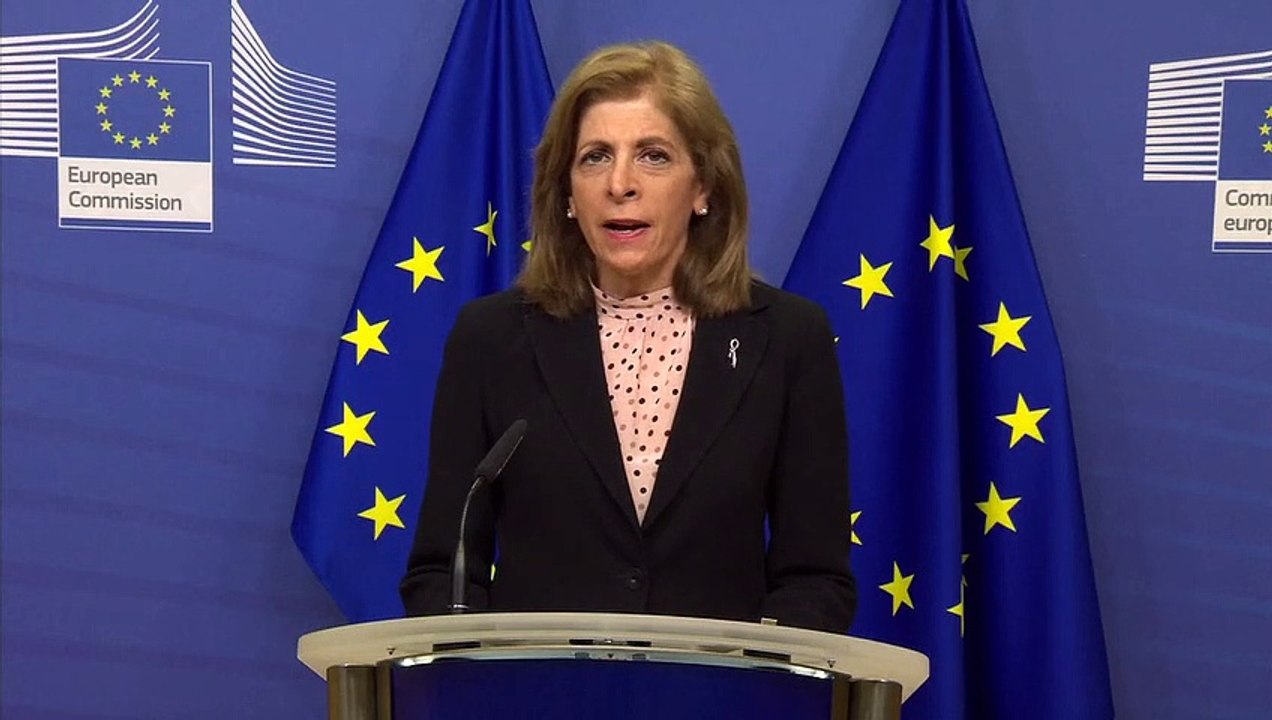 Bruselas presiona a AstraZeneca por los retrasos y plantea más restricciones