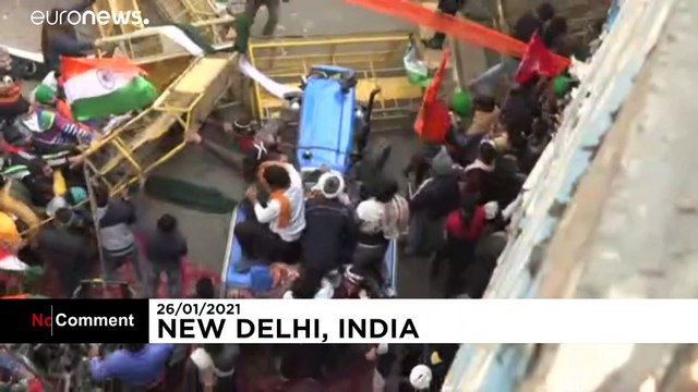 India's military parade interrupted by protesting farmers