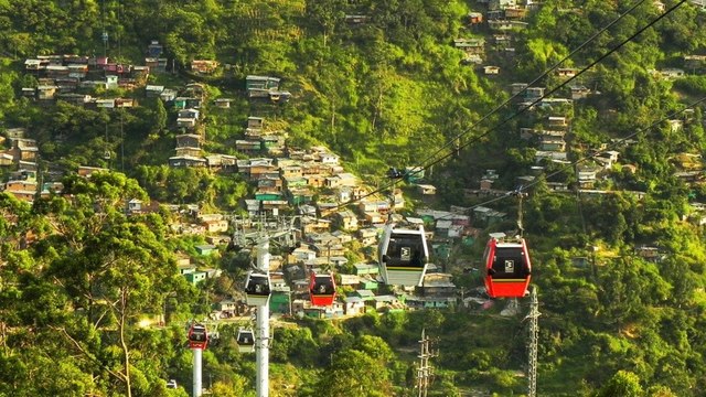 Antioquia no baja la guardia frente al covid y anuncia extensión de medidas preventivas