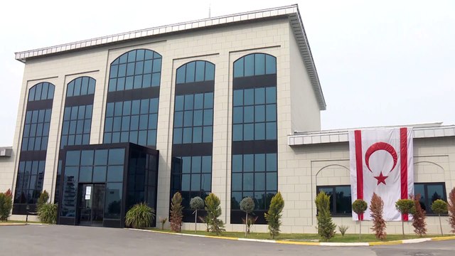 Türkiye tarafından yaptırılan Lefkoşa Acil Durum Hastanesi koronavirüs hastalarına da hizmet vermeye başladı