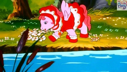 MIO MINI PONY-ATTRAVERSO LA PORTA