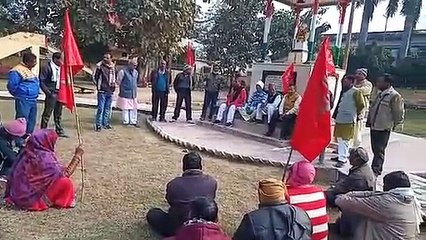 किसानों के समर्थन में टैक्टर रैली का आयोजन