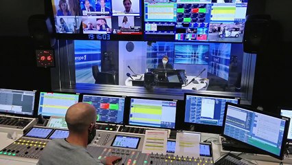 Anne Rosencher : "Il y a en France une sorte de rémanence Coluche"