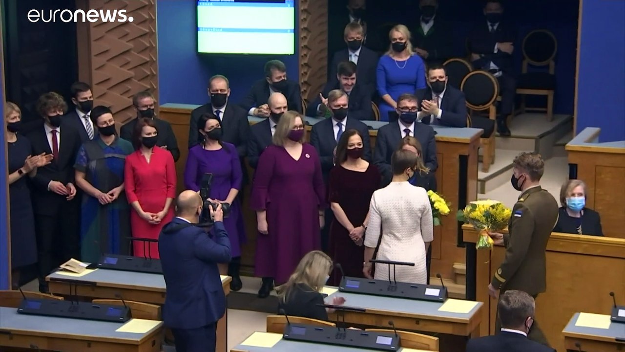 Letette hivatali esküjét Észtország első női miniszterelnöke