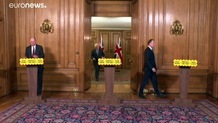 بريطانيا تتجاوز عتبة 100 ألف وفاة بكورونا وجونسون يتحمل "المسؤولية كاملة"