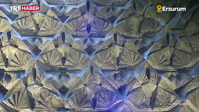 Erzurum'un simgelerinden Yakutiye Medresesi 711 yıldır ayakta
