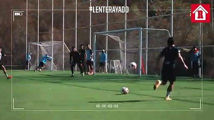 Avilés Hurtado sorprendió con chilena en su regreso tras superar Covid-19